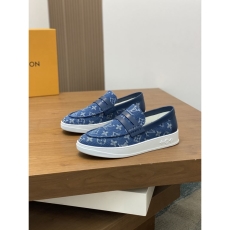 Louis Vuitton Low Shoes